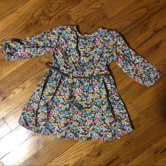 Carter’s 9M dress - Picture 2 of 2